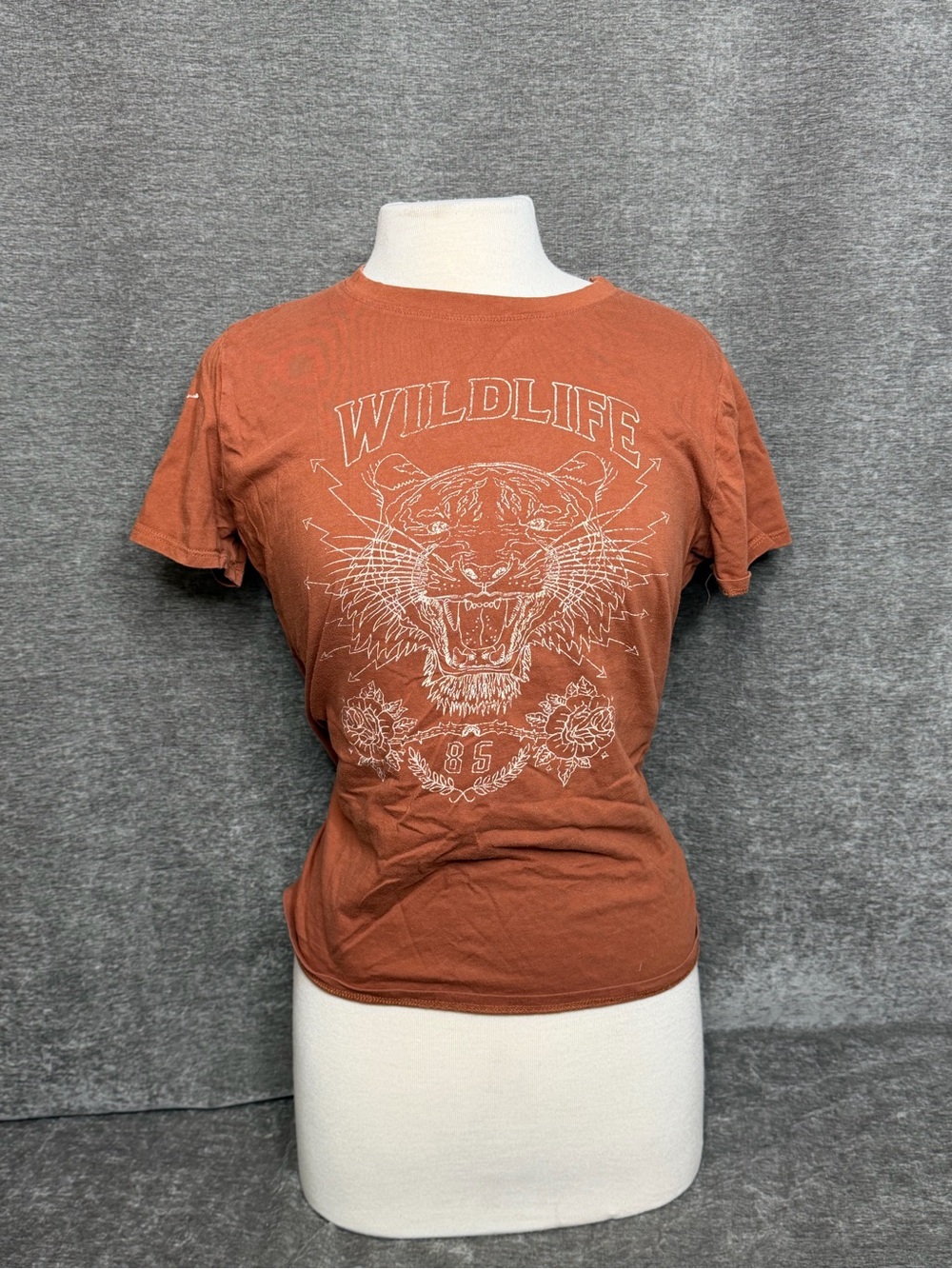 BUNDLE - Tres Bien Women's Short-Sleeve Tiger Graphic Tee - Rust Orange